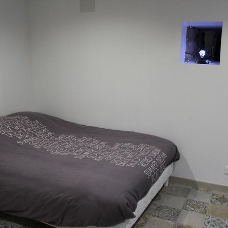 Studio De La Bourdonnais Guitté Eksteriør bilde
